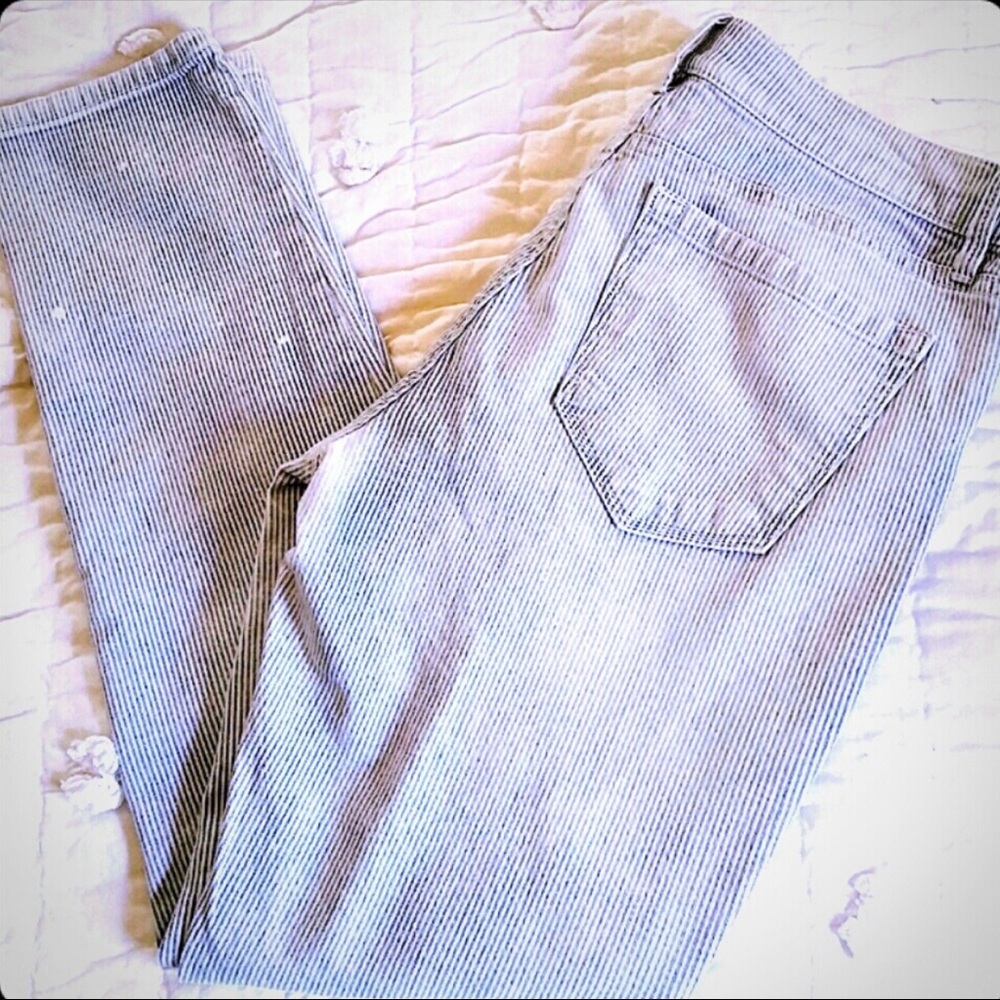 LOFT relaxed skinny jeans